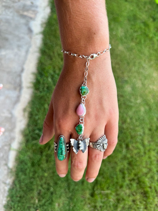 Butterfly Handchain