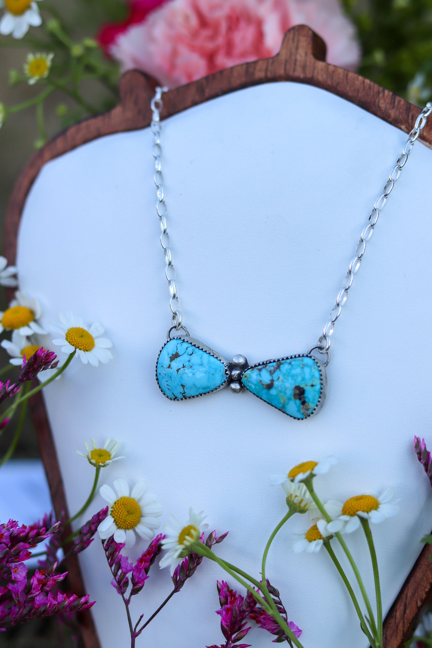Bowtie Necklace