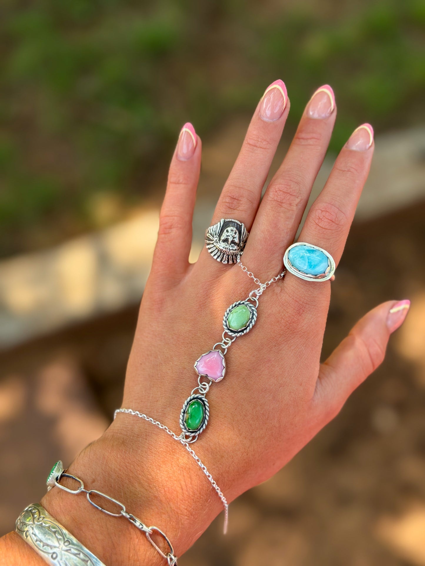 Hand Chain 2